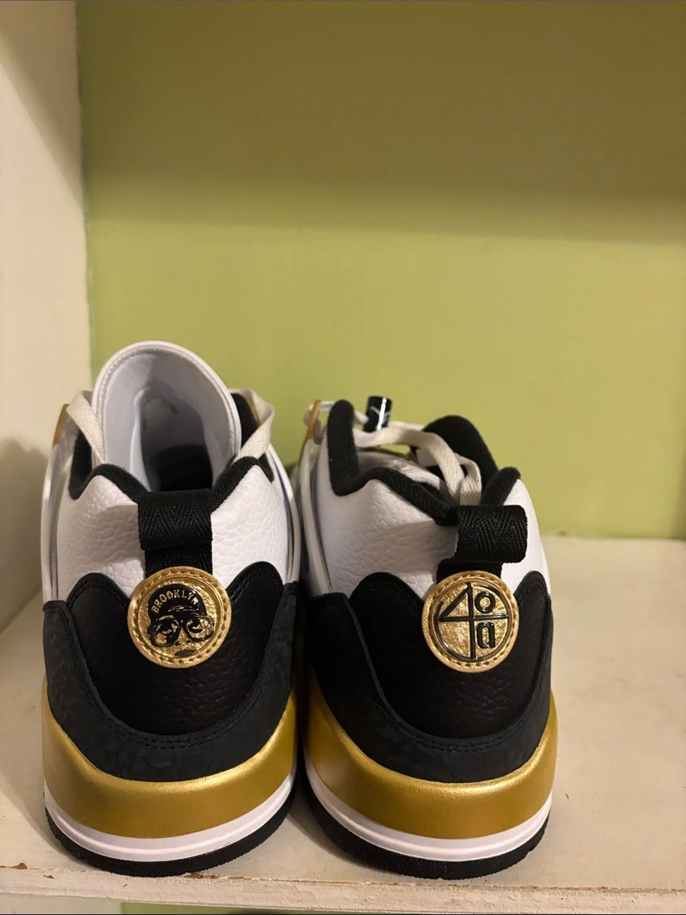 Jordan classic low